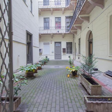 Weiner Cozy Apartment Budapest Exterior photo