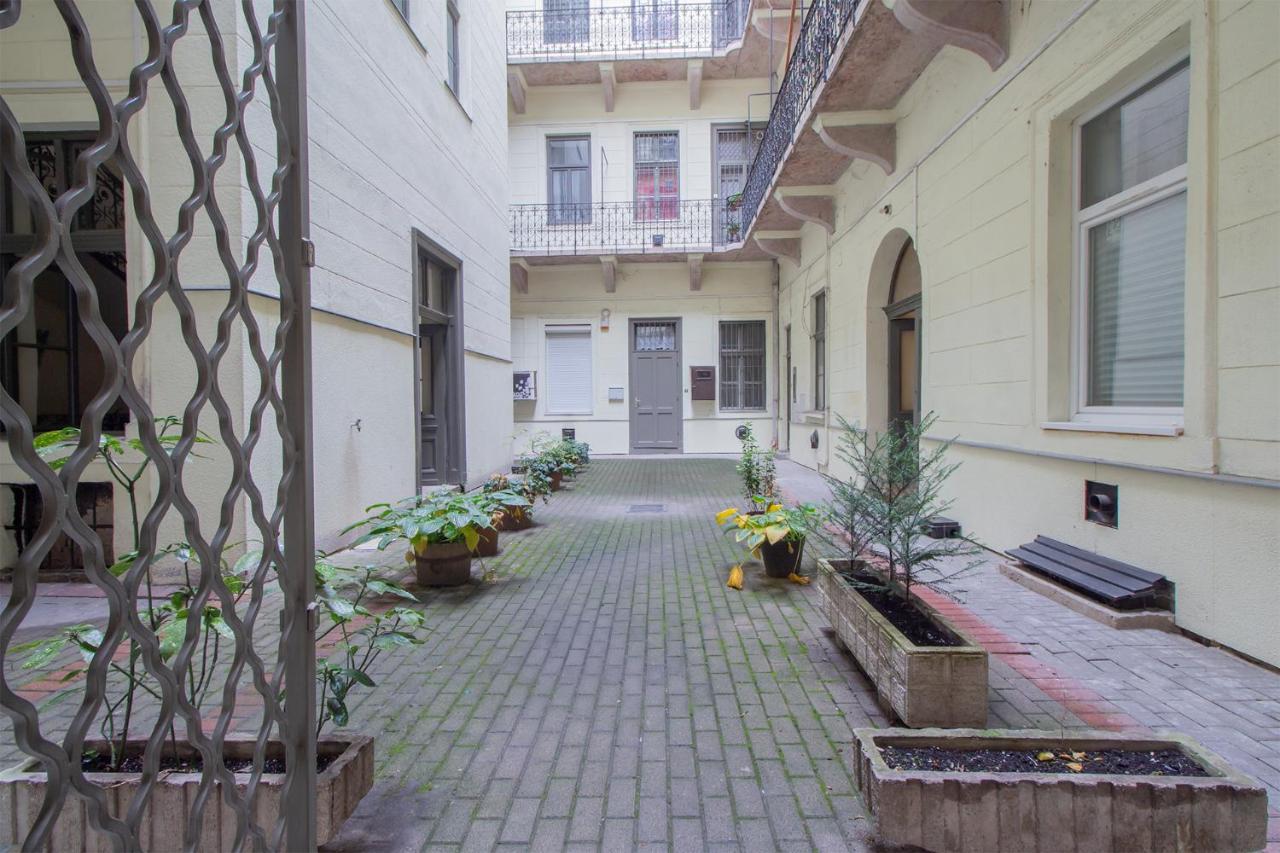 Weiner Cozy Apartment Budapest Exterior photo